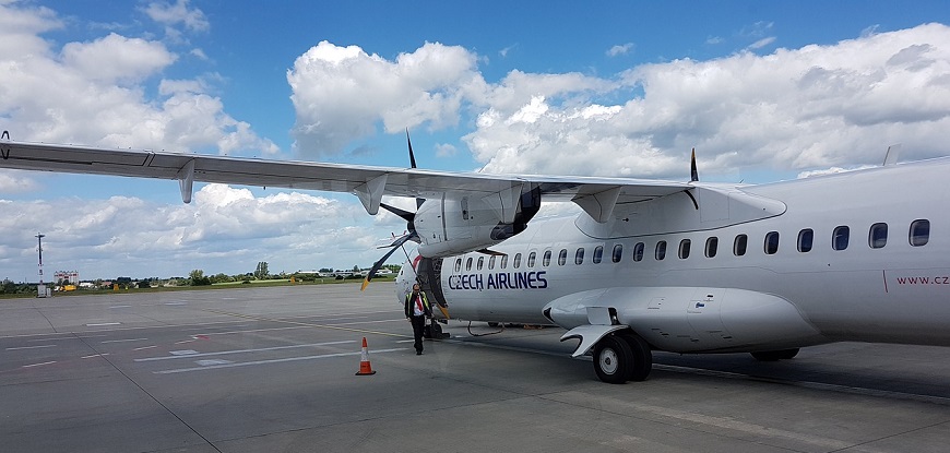 Prague airport plane