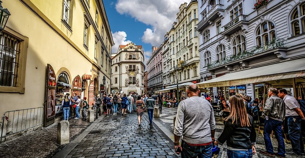 Prague alleys of the old city